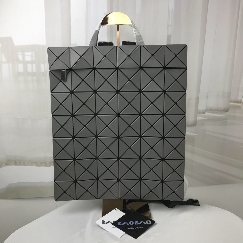 "BAO BAO ISSEY MIYAKE
FLAT PACK Backpacks GREY"